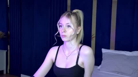 Mia online show from 2, 10, 2025