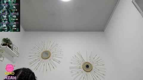 Miah Collins online show from 19, 11, 2025