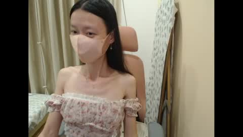 miahchan68 online show from 25, 6, 2026