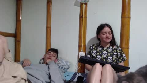 Snapshot of miahells chatting on 10, 3, 2025 Mia Sam online show from 10, 3, 2025