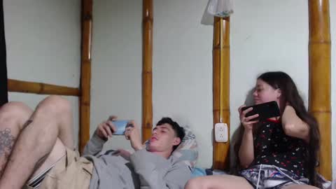 Snapshot of miahells chatting on 12, 3, 2025 Mia Sam online show from 12, 3, 2025