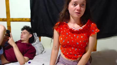 Snapshot of miahells chatting on 19, 9, 2025 Mia Sam online show from 19, 9, 2025