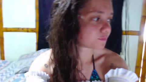 Snapshot of miahells chatting on 28, 9, 2025 Mia Sam online show from 28, 9, 2025