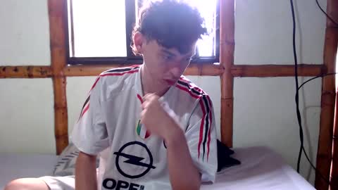 Snapshot of miahells chatting on 16, 10, 2025 Mia Sam online show from 16, 10, 2025