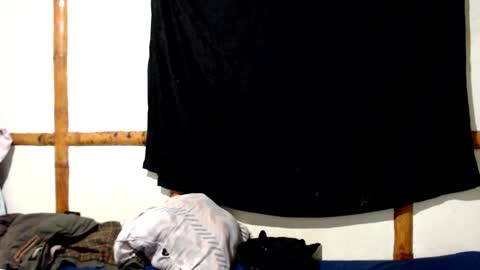 Snapshot of miahells chatting on 29, 10, 2025 Mia Sam online show from 29, 10, 2025