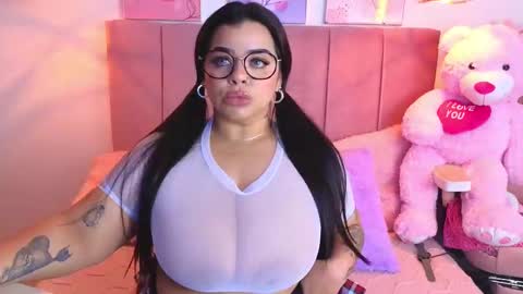 Snapshot of miahjoness chatting on 15, 2, 2025 Miah Joness online show from 15, 2, 2025