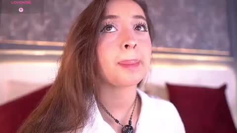 Mia  online show from 14, 7, 2026