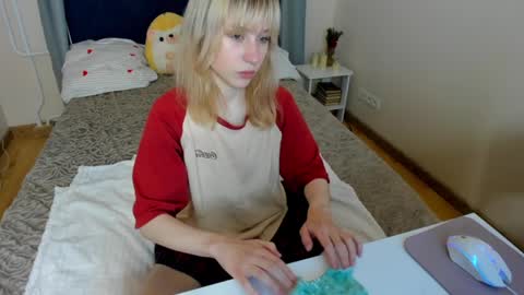 miakimiko online show from 14, 5, 2026