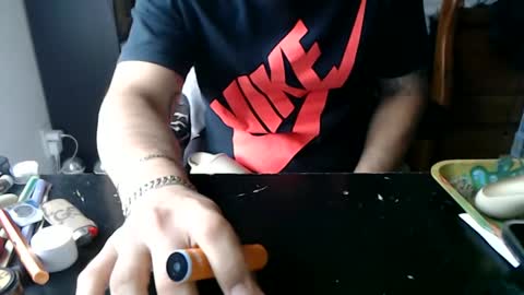 Snapshot of miaking chatting on 2, 11, 2025 Mark online show from 2, 11, 2025