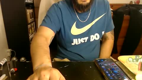 Snapshot of miaking chatting on 11, 1, 2026 Mark online show from 11, 1, 2026