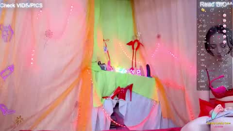 Mia online show from 20, 2, 2025