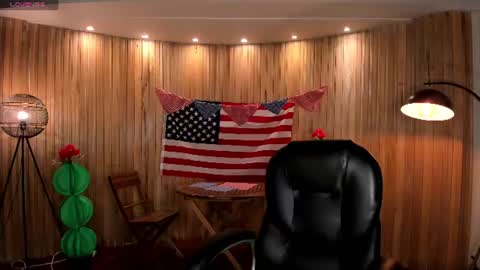 Snapshot of mialaurence_ chatting on 4, 7, 2026 Call me Mia online show from 4, 7, 2026