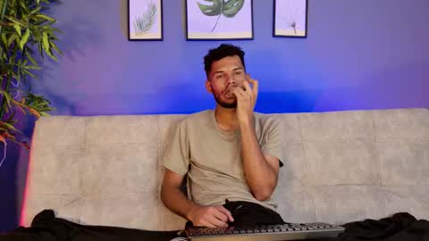 Mia online show from 27, 11, 2025