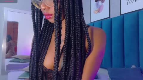 Mia  online show from 1, 5, 2026