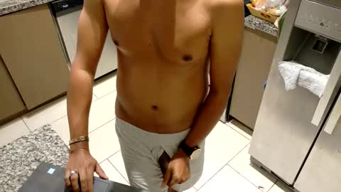 Snapshot of miamiswinger79 chatting on 9, 5, 2026 miamiswinger79 online show from 9, 5, 2026