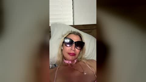 miamitransgirl305 online show from 16, 2, 2026