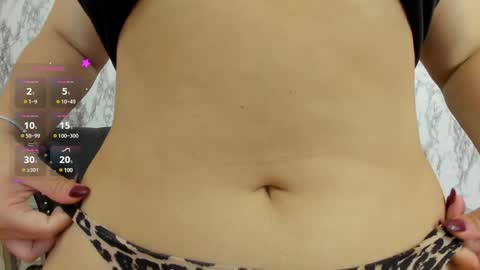 Mia   -5 7001400 Follow  online show from 22, 1, 2025