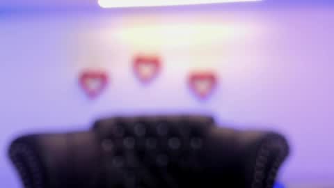 Mia   -5 7001400 Follow  online show from 22, 2, 2025