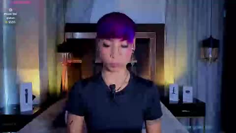 Mia Morgann online show from 10, 9, 2025