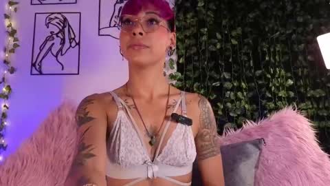 Mia Morgann online show from 7, 10, 2025