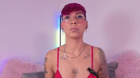 Mia Morgann online show from 12, 11, 2025