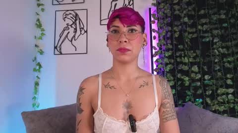Mia Morgann online show from 24, 2, 2026