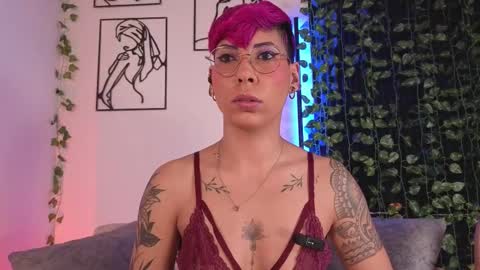 Mia Morgann online show from 28, 2, 2026