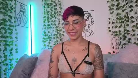 Mia Morgann online show from 2, 5, 2026