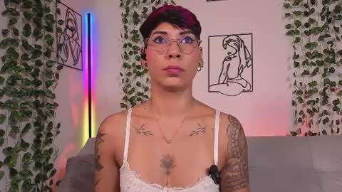 Mia Morgann online show from 25, 6, 2026