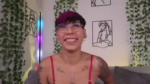 Mia Morgann online show from 8, 7, 2026