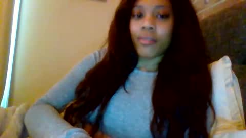 MiaMuffn online show from 6, 2, 2026