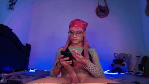 Snapshot of miancuntydoll chatting on 26, 11, 2025 MianCuntyDoll online show from 26, 11, 2025