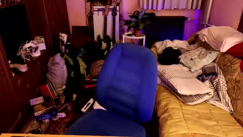 Kristien online show from 18, 2, 2025