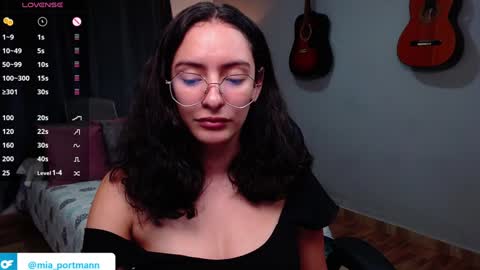 MIAPORTMANN online show from 29, 12, 2024