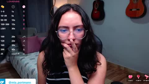 MIAPORTMANN online show from 7, 1, 2025