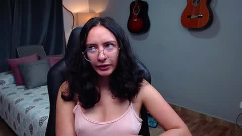 MIAPORTMANN online show from 22, 1, 2025