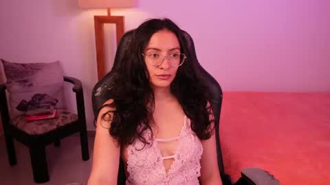 MIAPORTMANN online show from 2, 8, 2026