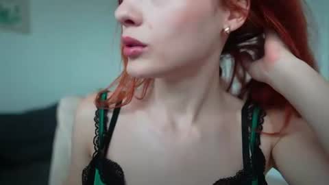 Mia online show from 7, 7, 2026
