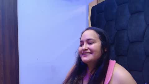 Snapshot of miarous69 chatting on 12, 1, 2026 MiaRouse online show from 12, 1, 2026