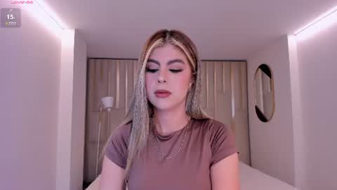 Mia Silva online show from 30, 6, 2026