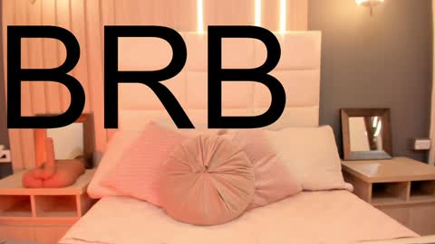 Mia online show from 12, 12, 2024