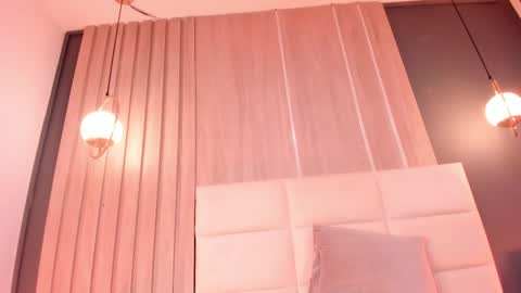 Mia online show from 7, 3, 2025