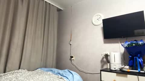 Milana online show from 27, 2, 2026