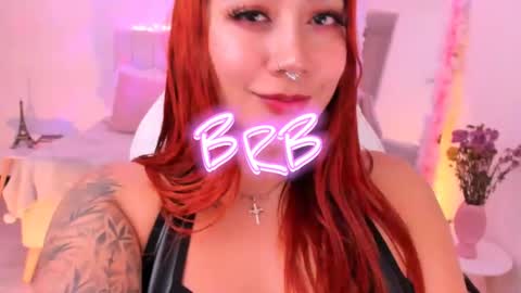 Mia Thaylor online show from 2, 5, 2026