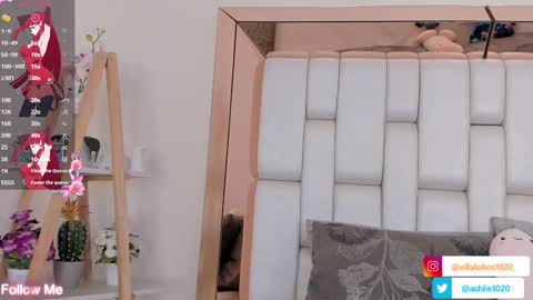 Mia Villalobos online show from 11, 3, 2025