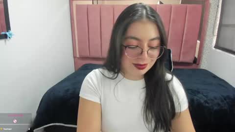 Snapshot of miawils_ chatting on 30, 5, 2026 M I A W I L S online show from 30, 5, 2026