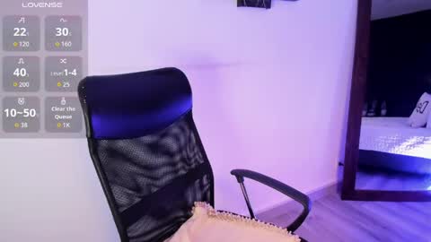 MiaIron online show from 4, 6, 2026