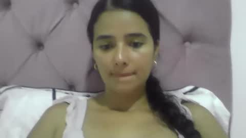 micaelamoreno18 online show from 31, 5, 2026