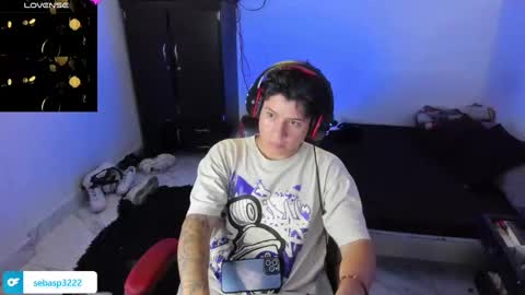 michael independent model  online show from 14, 1, 2025