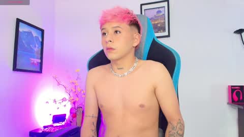 michael_lopez_1 online show from 10, 4, 2026